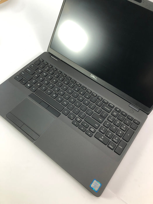 Dell Latitude 5500 15.6" Core i7-8665U 512GB 16GB B Win 11 Pro