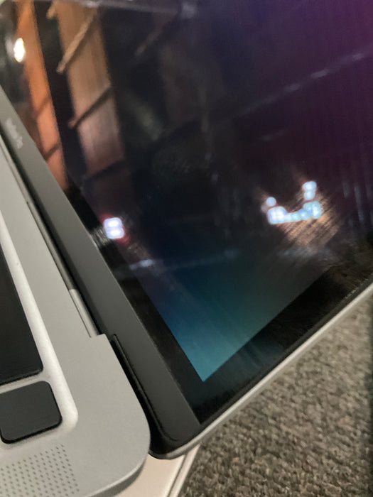2020 Apple MacBook Pro 13" Core i7-1068NG7 1TB 16GB Tahoe