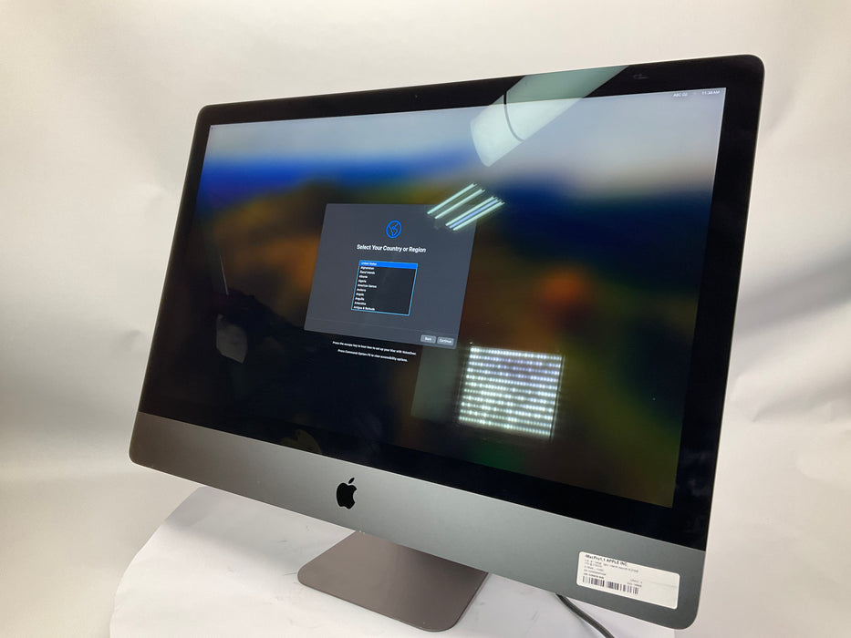 2017 (Late) Apple iMac Pro 27" 5K Xeon W-2150B 4TB 128GB Sequoia