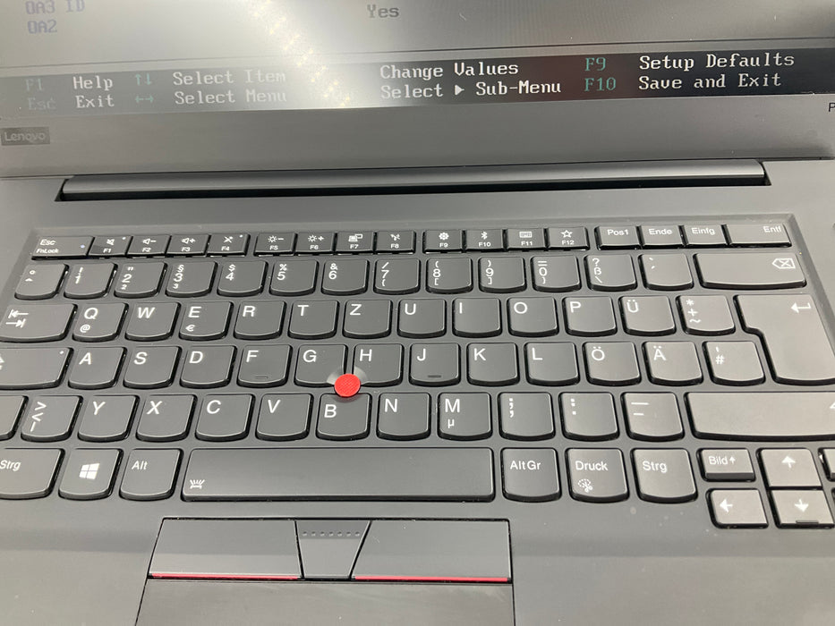 Lenovo ThinkPad P1 Gen 2 15.6" Core i7-9850H 256GB 32GB W11P T1000 *READ*