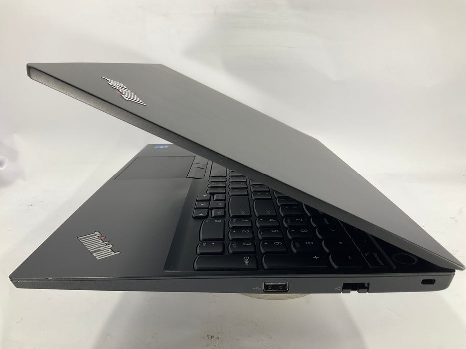 Lenovo ThinkPad E15 Gen 2 15.6" Core i5-1135G7 256GB 8GB B Win 11 Pro Bad Cmos