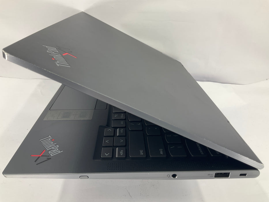 Lenovo ThinkPad X1 Yoga 8th Gen 14" Touch Core i7-1370P 512GB 16GB Win 11 Pro