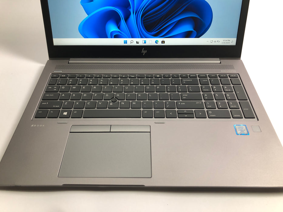 HP ZBook 15U G5 15.6" Intel Core i7-8650U 256GB SSD 16GB RAM B Win 11 Pro