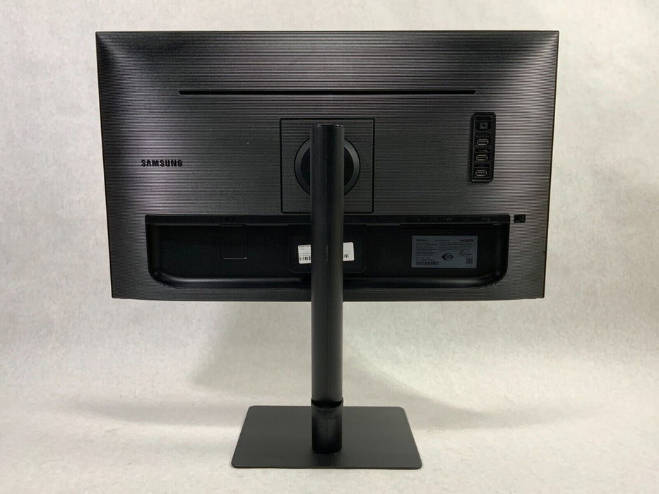 27" Samsung S27A600UUN (1440p) QHD IPS HDR10 AMD FreeSync with USB-C Monitor