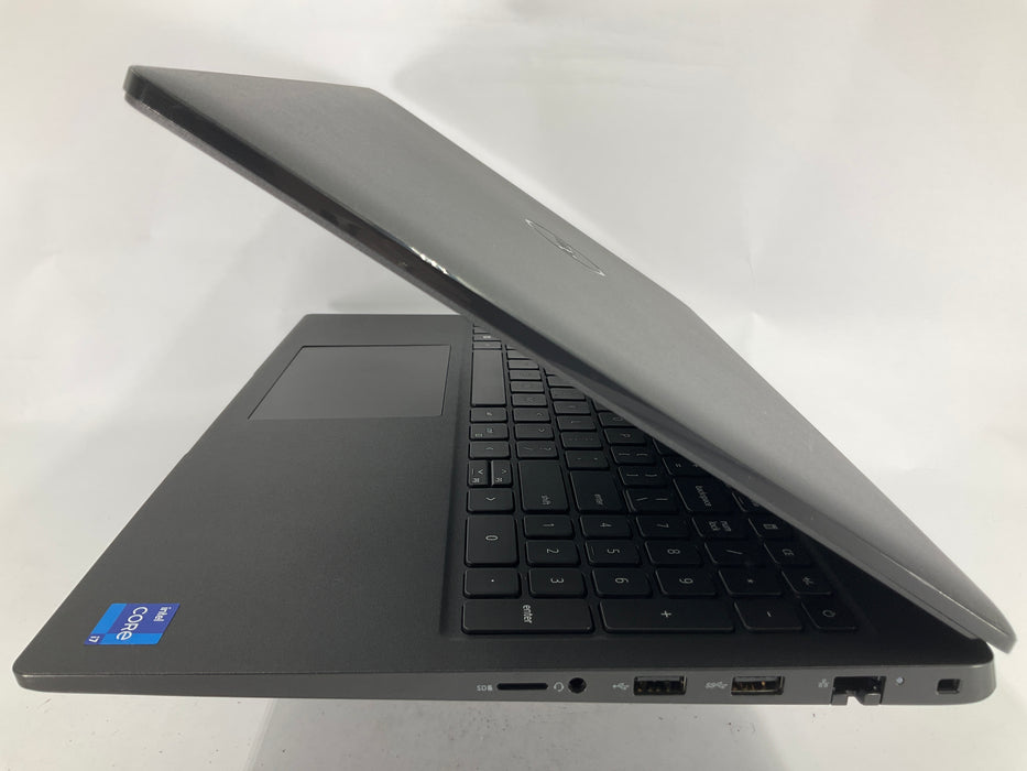 Dell Latitude 3520 15.6" Core i7-1165G7 512GB 16GB Win 11 Pro