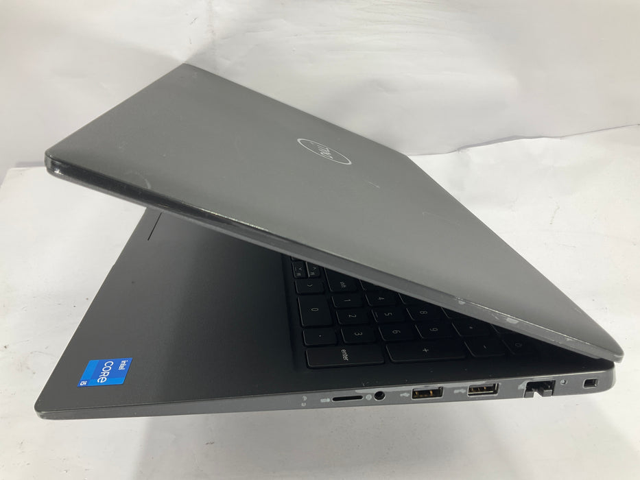 Dell Latitude 3520 15.6" Core i5-1135G7 256GB 8GB B Win 11 Pro