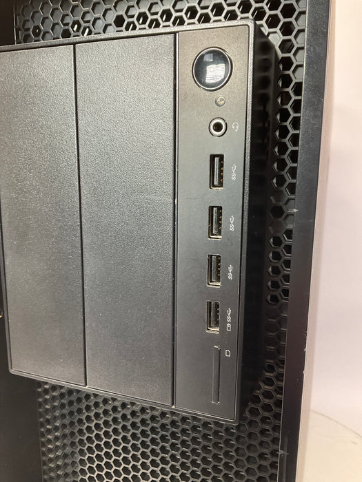 Lenovo ThinkStation P520 Xeon W-2125 250GB 32GB Win 11 Pro RTX 2080