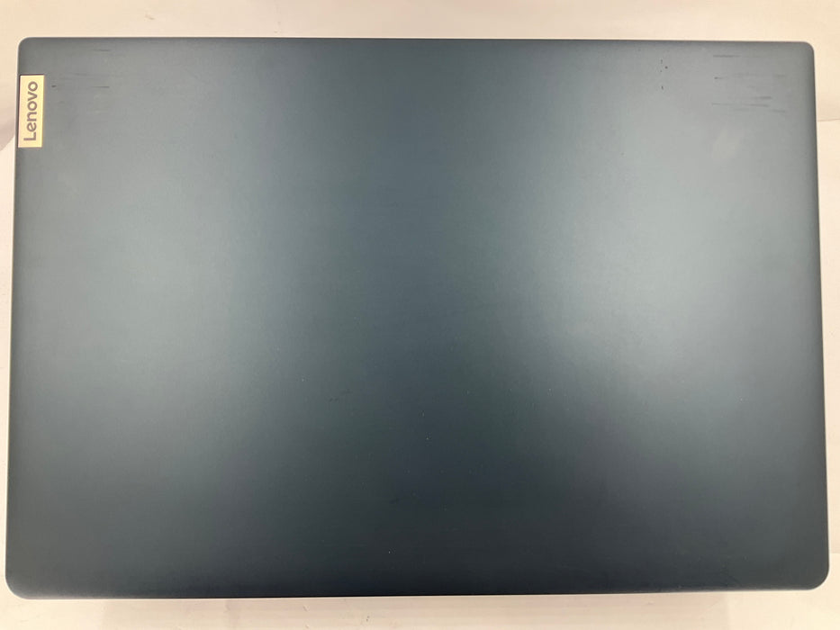 Lenovo IdeaPad 3 17ABA7 18" AMD Ryzen 7 5825U 256GB 16GB B Win 11 Pro