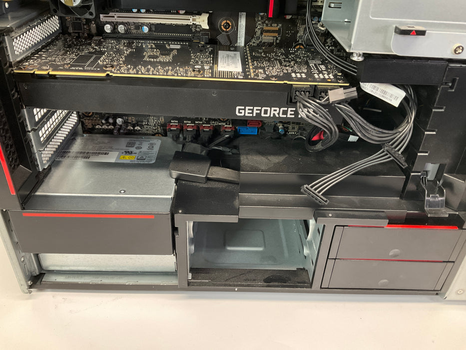 Lenovo ThinkStation P720 Workstation Dual Xeon Gold 6246 2TB 32GB W11P RTX 2080