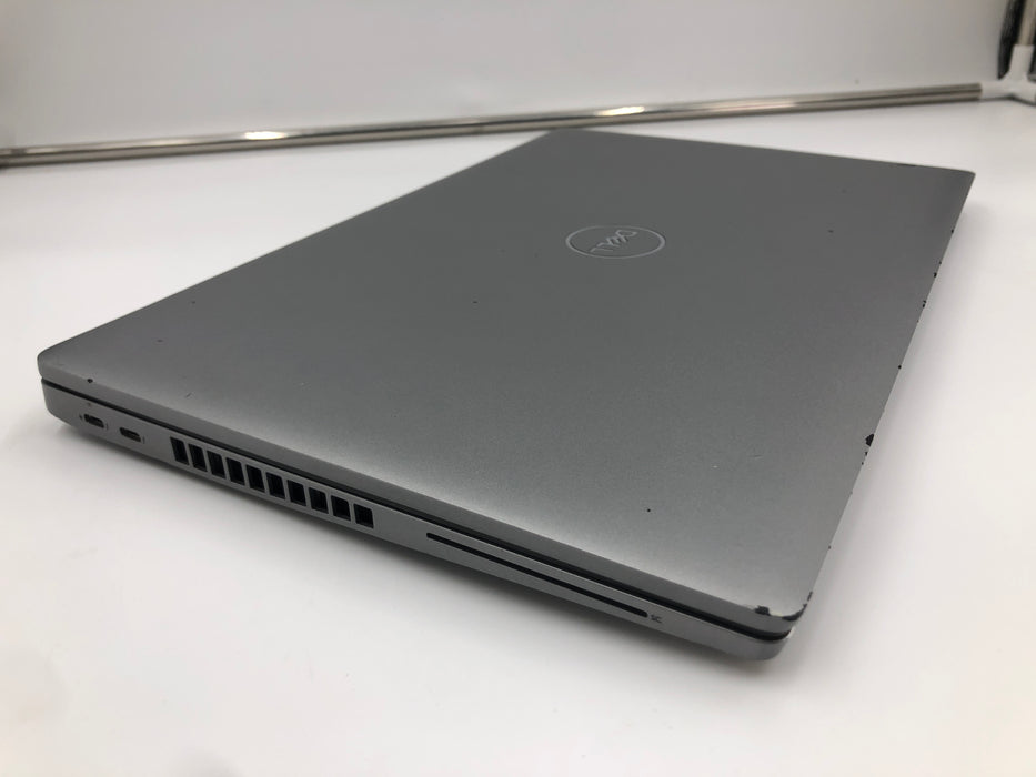 Dell Latitude 5520 15.6" Intel Core i7-1185G7 512GB SSD 16GB RAM Win 11 Pro Xe Graphics