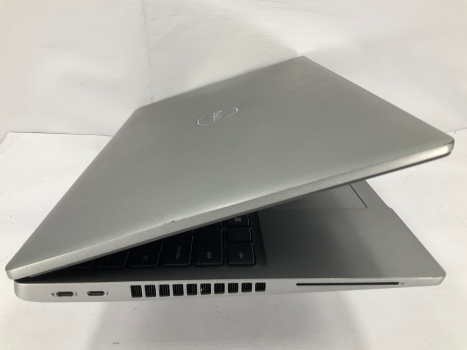 Dell Latitude 5520 15.6" Core i7-1185G7 512GB 24GB B Win 11 Pro