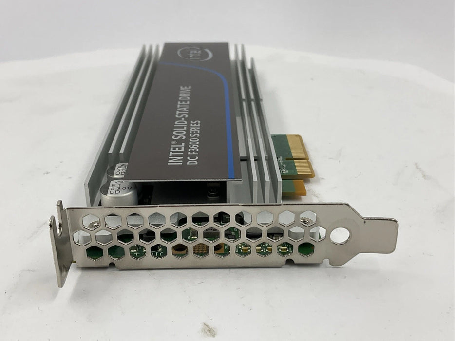 Intel DC P3600 1.6TB PCIe NVMe 3.0 x4 AIC SSD SSDPEDME016T4