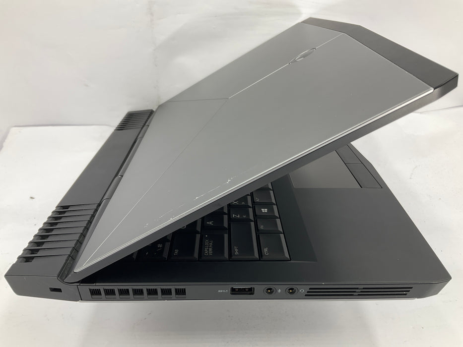 Dell Alienware 13 R3 13.2" Core i7-7700HQ 512GB 16GB NO OS GTX 1060