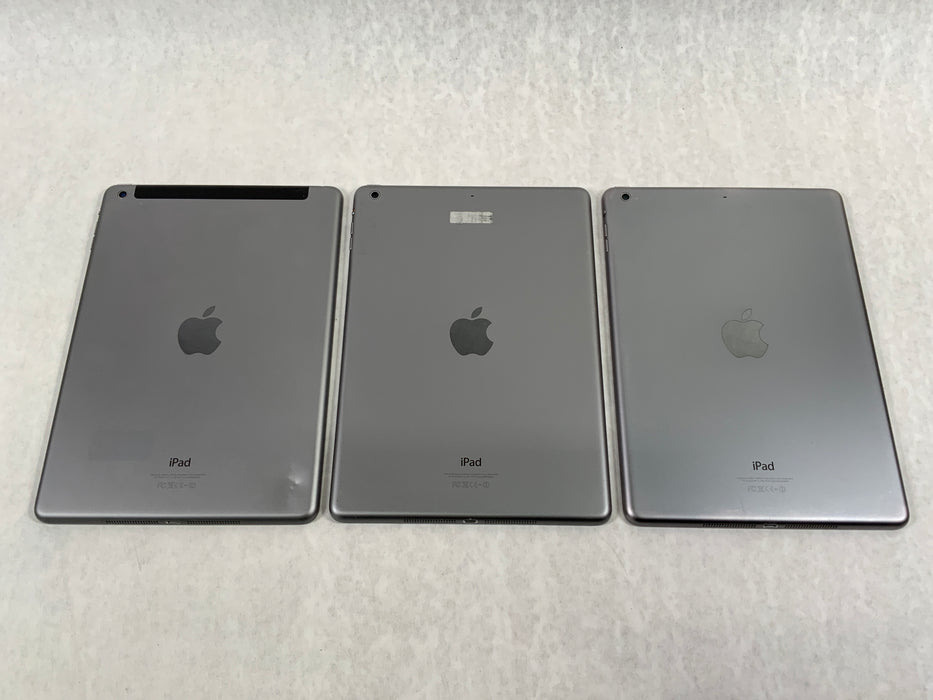 Lot of 3 - 2013 Apple iPad Air (1st Gen) 9.7" 16GB (2 Wi-Fi Only A1474/1 Wi-Fi + Cellular A1475 ) Tablets