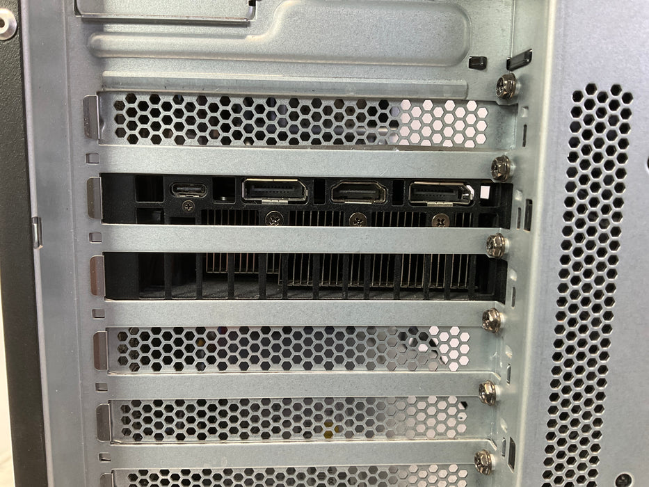 Lenovo ThinkStation P520 Xeon W-2125 250GB 32GB Win 11 Pro RTX 2080