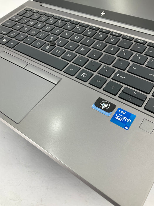 HP ZBook Firefly 14 G8 14" Core i5-1145G7 256GB 16GB B Win 11 Pro T500