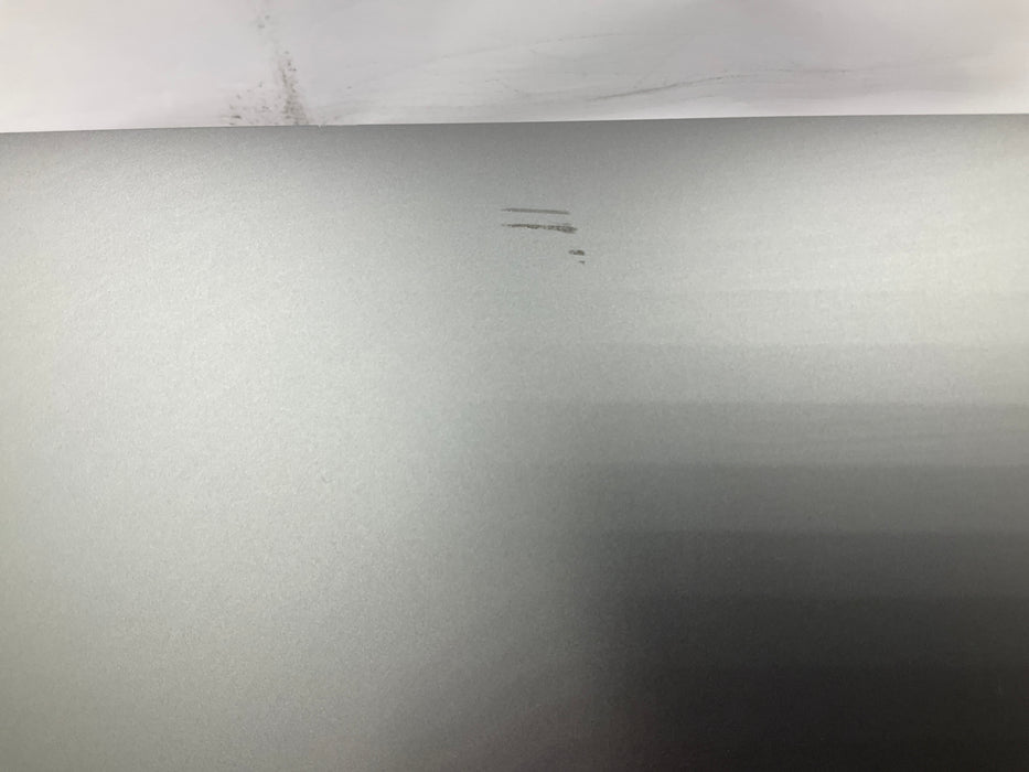 2017 Apple MacBook Pro 16" Core i7-7920HQ 1TB 16GB Sequoia