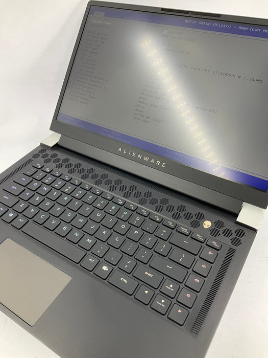 Alienware x15 R1 15.6" Core i7-11800H 2TB 32GB B Win 11 Pro RTX 3070