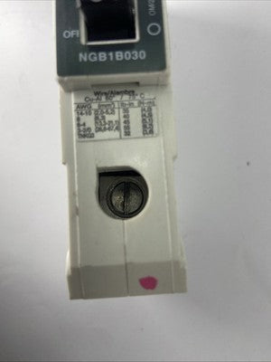 Siemens NGB1B030 1POLE 30AMP 125v 347V 14KA CIRCUIT BREAKER switch functional