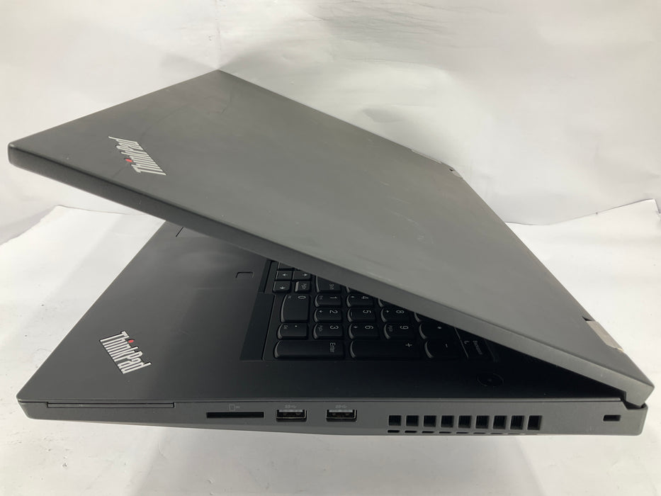 Lenovo ThinkPad P17 Gen 1 18" Core i7-10750H 512GB 32GB B Win 11 Pro T2000