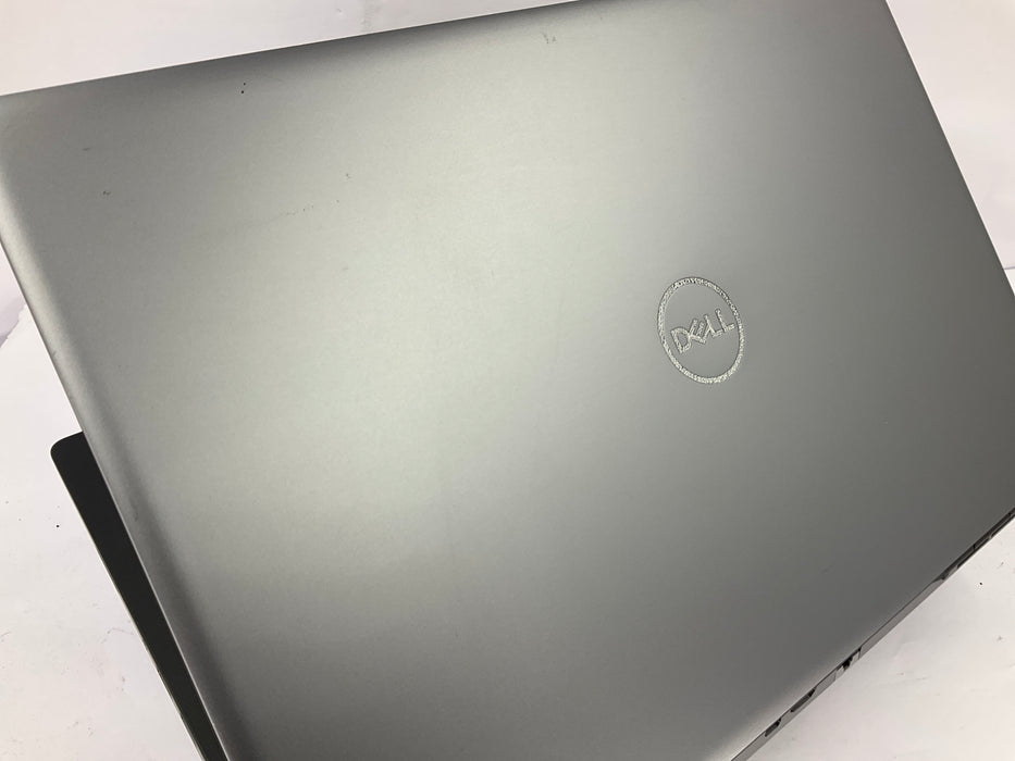 Dell Precision 7750 18" Xeon W-10885M 2TB 64GB Win 11 Pro RTX 4000
