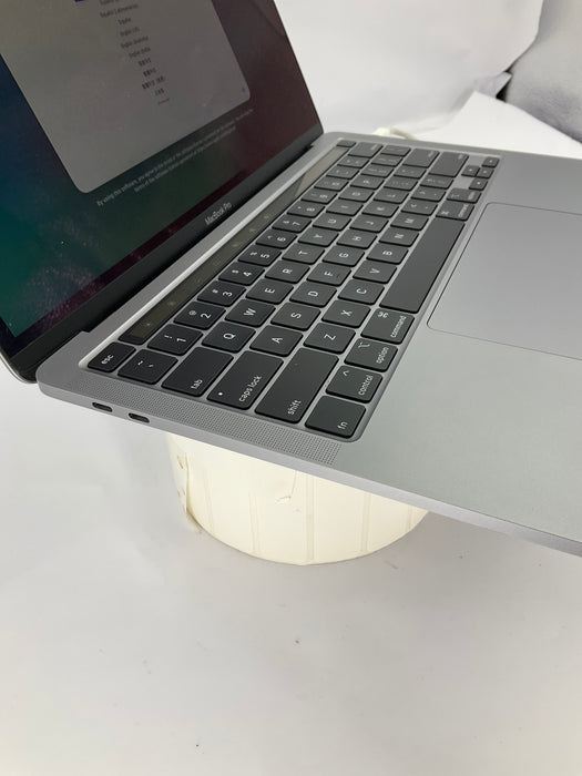 2020 Apple MacBook Pro T2 Core i7-1068NG7 CPU @ 2.30GHz 1TB 16GB A Tahoe