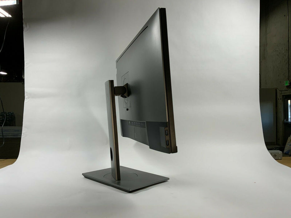 Dell PremierColor UP2716D 27" Monitor 2560x1440 QHD LED HDMI DP