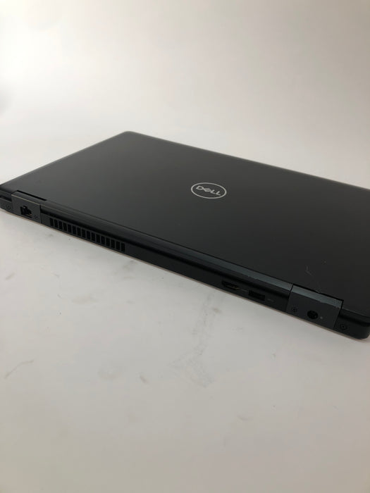 Dell Latitude 5590 15.6" Intel Core i7-8650U 256GB SSD 16GB RAM B Win 11 Pro (Backlight spot)