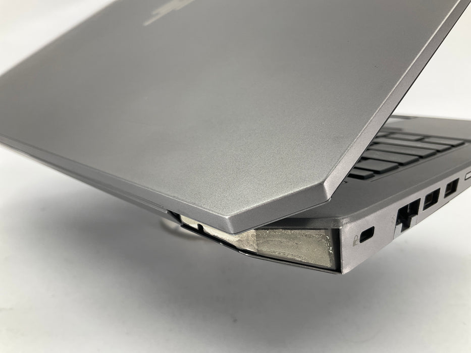 HP ZBook 15 G5 15.6" Core i7-8850H 250GB 32GB Win 11 Pro P1000