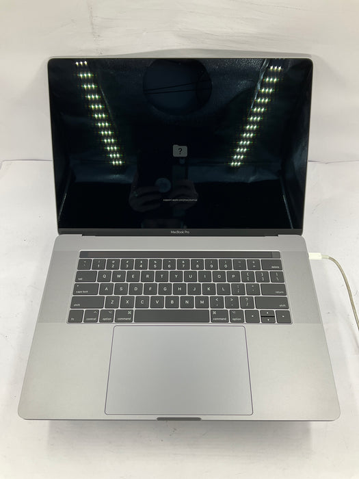 2017 Apple MacBook Pro 16" Core i7-7920HQ 1TB 16GB Sequoia