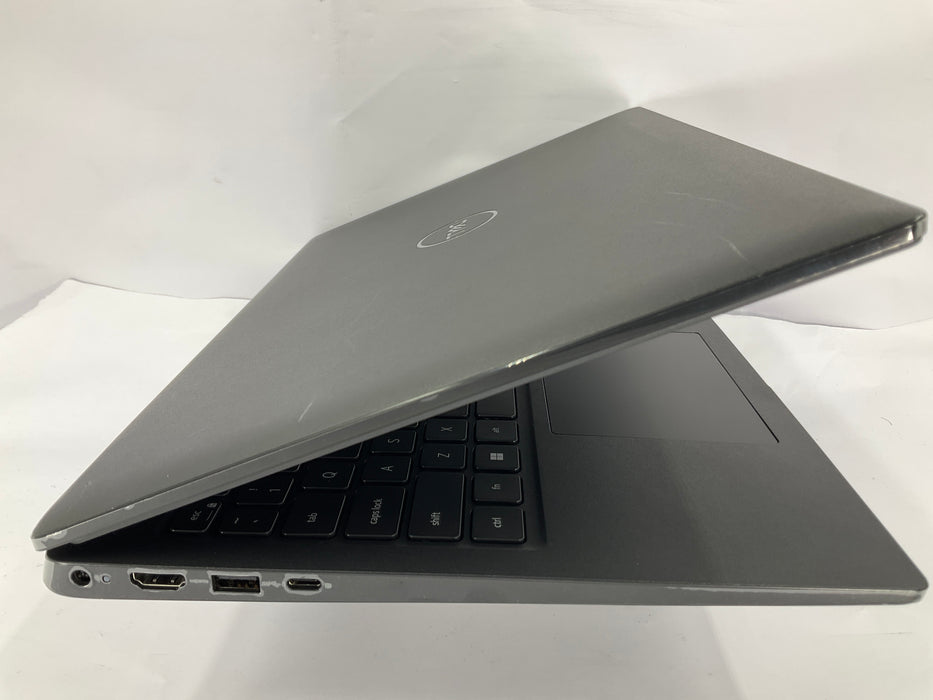 Dell Latitude 3520 16" Core i7-1165G7 256GB 16GB B Win 11 Pro