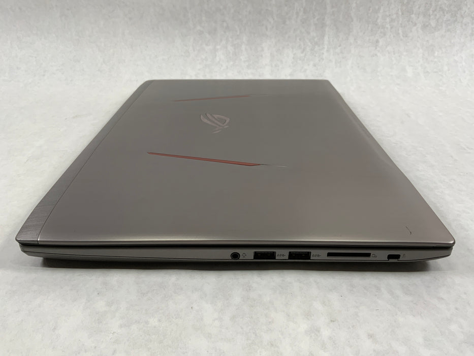 Asus Strix GL502VMK Gaming Laptop 15.6" Intel Core i7-7700HQ 256GB SSD 16GB RAM A Win 10 Pro NO BATTERY