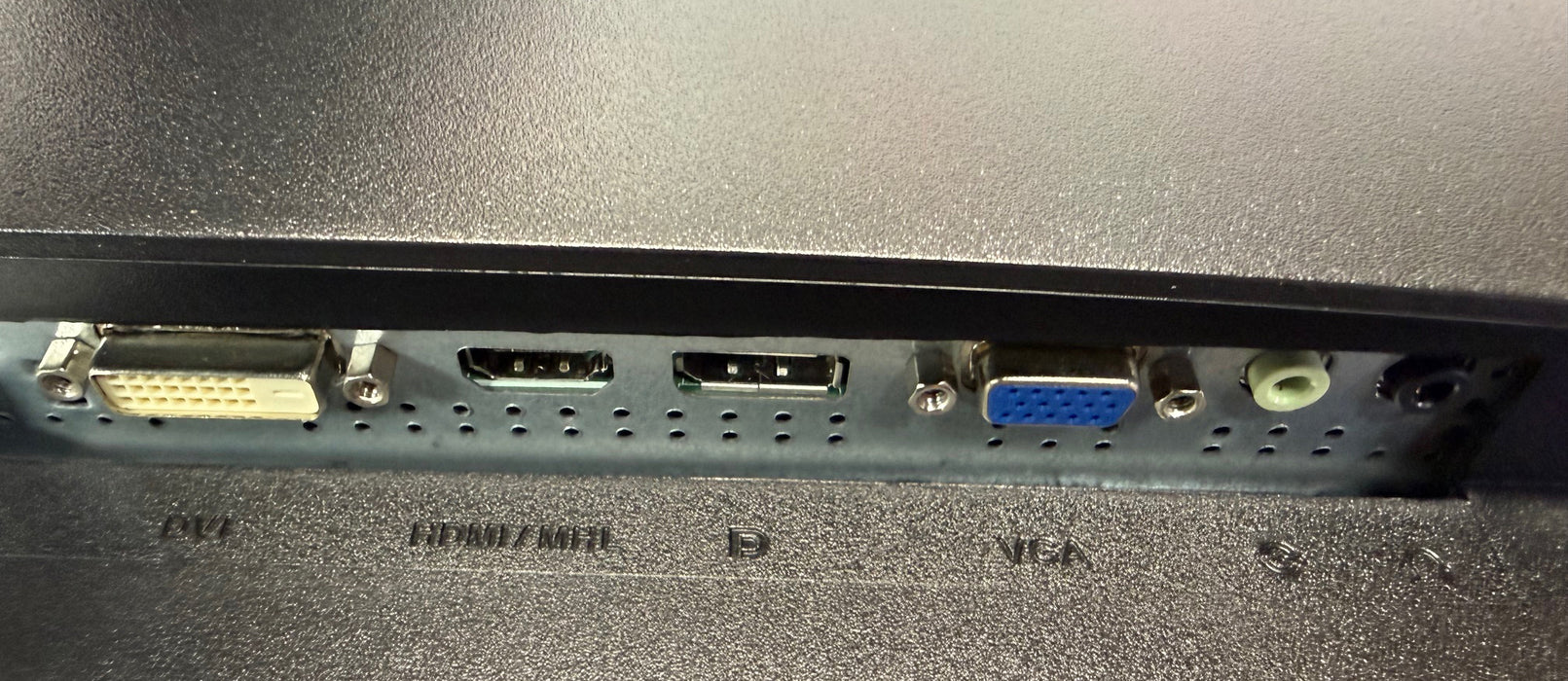 ASUS 27" Monitor PB278Q 1440P - QHD (2560 x 1440), IPS, DisplayPort, HDMI, DVI