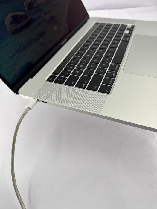 2019 Apple MacBook Pro 16" Core i7-9750H 512GB 16GB Tahoe