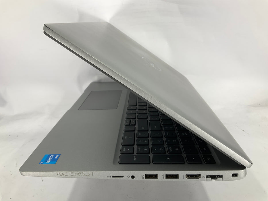 Dell Latitude 5530 15.6" Core i5-1235U 512GB 16GB B Win 11 Pro *READ*