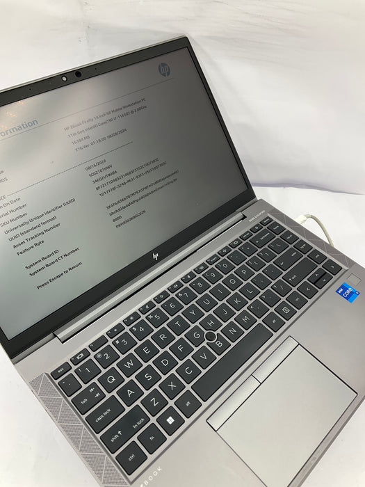 HP Zbook Firefly G8 14" Core i7-1165G7 256GB 16GB B Win 11 Pro T500