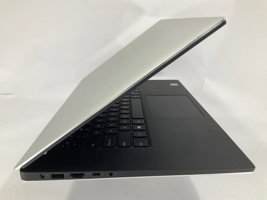 Dell Precision 5530 15.6" Core i7-8850H 256GB 16GB Win 11 Pro P1000