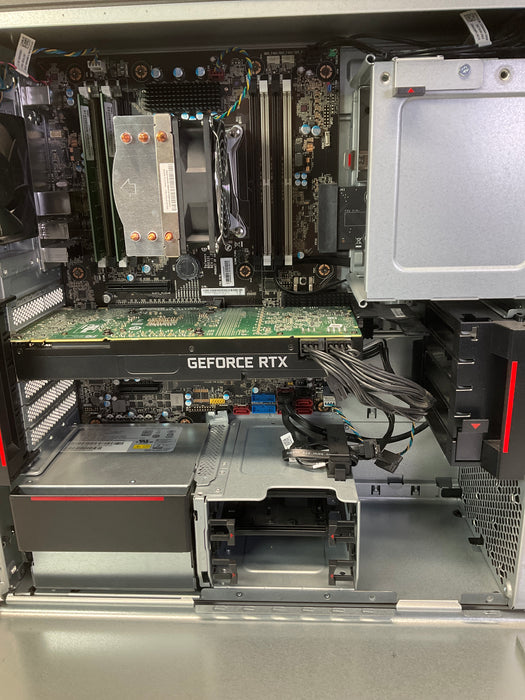 Lenovo ThinkStation P520 Xeon W-2125 256GB 32GB Win 11 Pro RTX 2080 Super