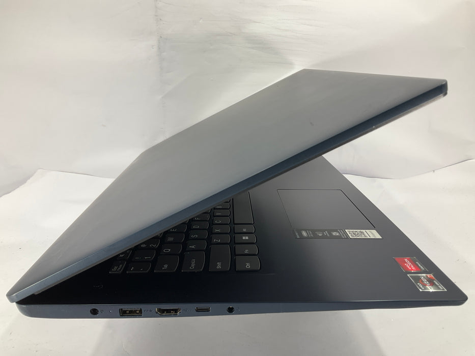 Lenovo IdeaPad 3 17ABA7 18" AMD Ryzen 7 5825U 512GB 16GB A Win 11 Pro