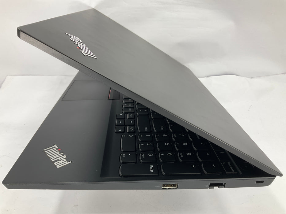 Lenovo ThinkPad E15 Gen 4 15.6" Core i5-1235U 256GB 24GB  B Win 11 Pro *READ*
