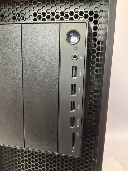 Lenovo ThinkStation P520 Xeon W-2125 256GB 32GB Win 11 Pro RTX 2080 Super