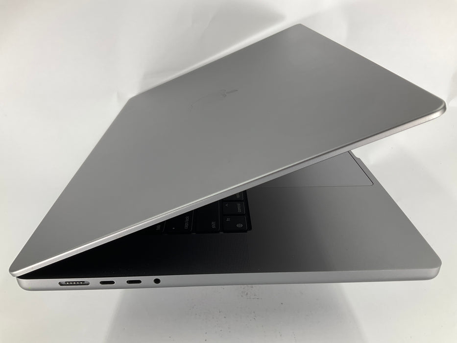 2021 Apple MacBook Pro 16" M1 Max (10 Core/32 Core) 4TB 64GB Tahoe