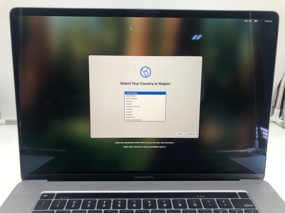 2019 Apple MacBook Pro 16" Intel Core i9-9980HK 500GB SSD 32GB RAM macOS Sequoia