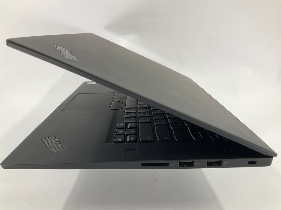 Lenovo ThinkPad P1 Gen 3 15.6" Core i9-10885H 256GB 64GB B Win 11 Pro T2000