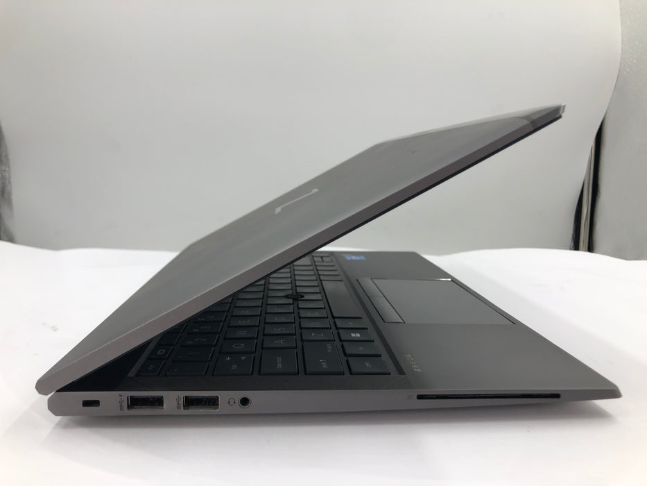 HP ZBook Firefly 14 G8 14" Core i5-1145G7 256GB 16GB B Win 11 Pro T500