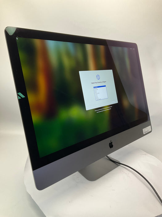 2017 (Late) Apple iMac Pro 27" 5K Xeon W-2140B 2TB 32GB Sequoia