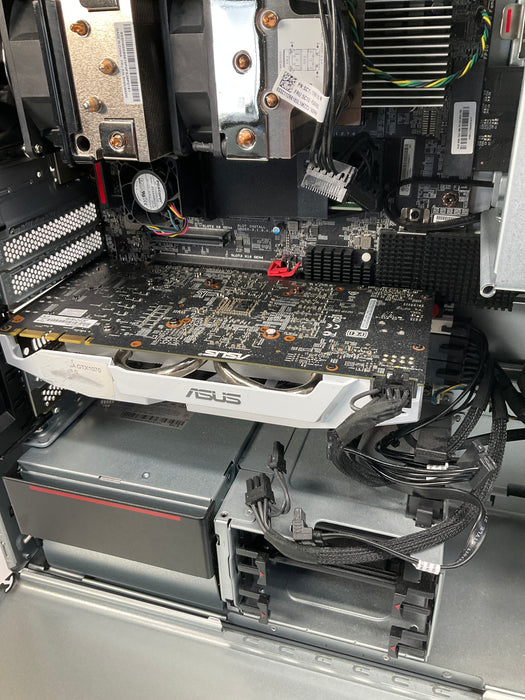 Lenovo ThinkStation P620 AMD Threadripper PRO 5945WX 5TB 64GB Win 11 Pro GTX1070