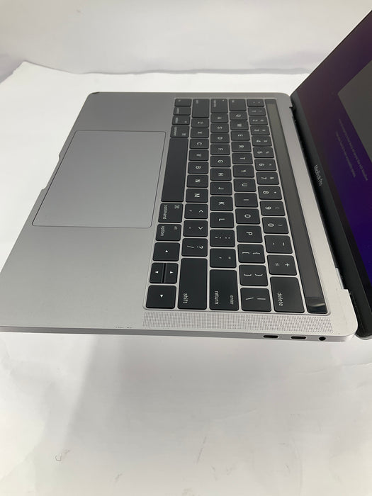 2016 Apple MacBook Pro Core i5-6267U CPU @ 2.90GHz 1TB nvme 16GB  B Monterey