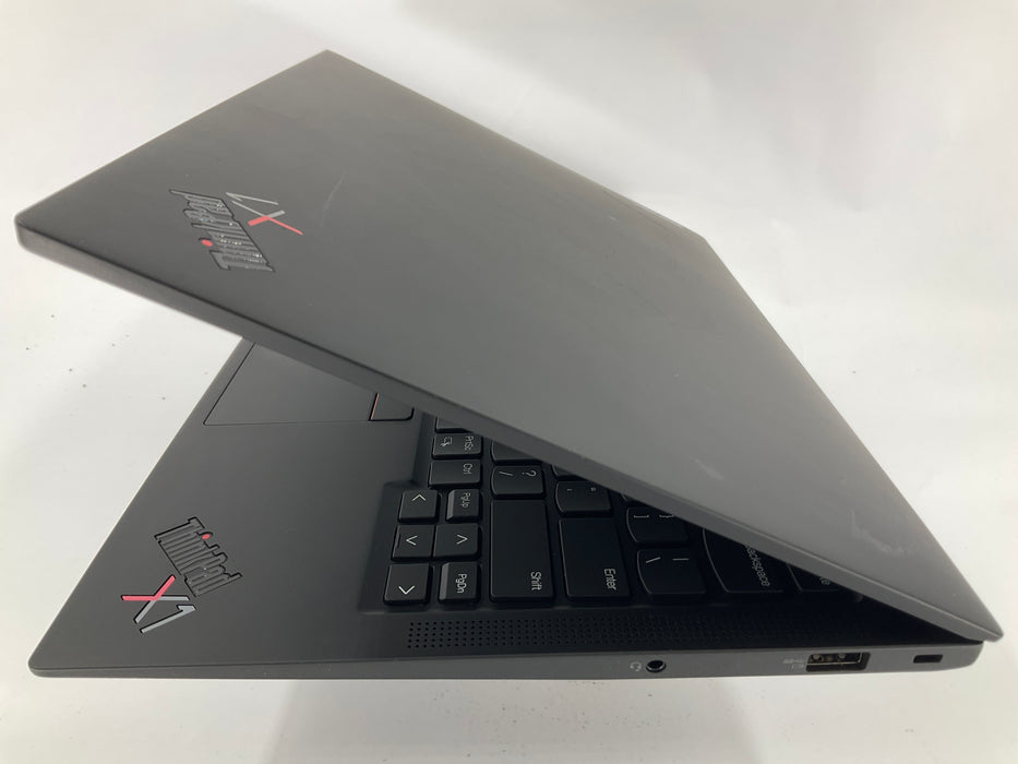 Lenovo ThinkPad X1 Carbon 11th Gen 14" Core i7-1365U 512GB 32GB  B Win 11 Pro