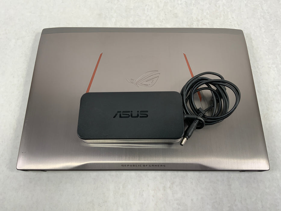 Asus Strix GL502VMK Gaming Laptop 15.6" Intel Core i7-7700HQ 256GB SSD 16GB RAM A Win 10 Pro NO BATTERY